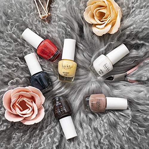 Nicole Miller Striped Mini Nail Polish Set - 15 Glossy and Trendy Colors